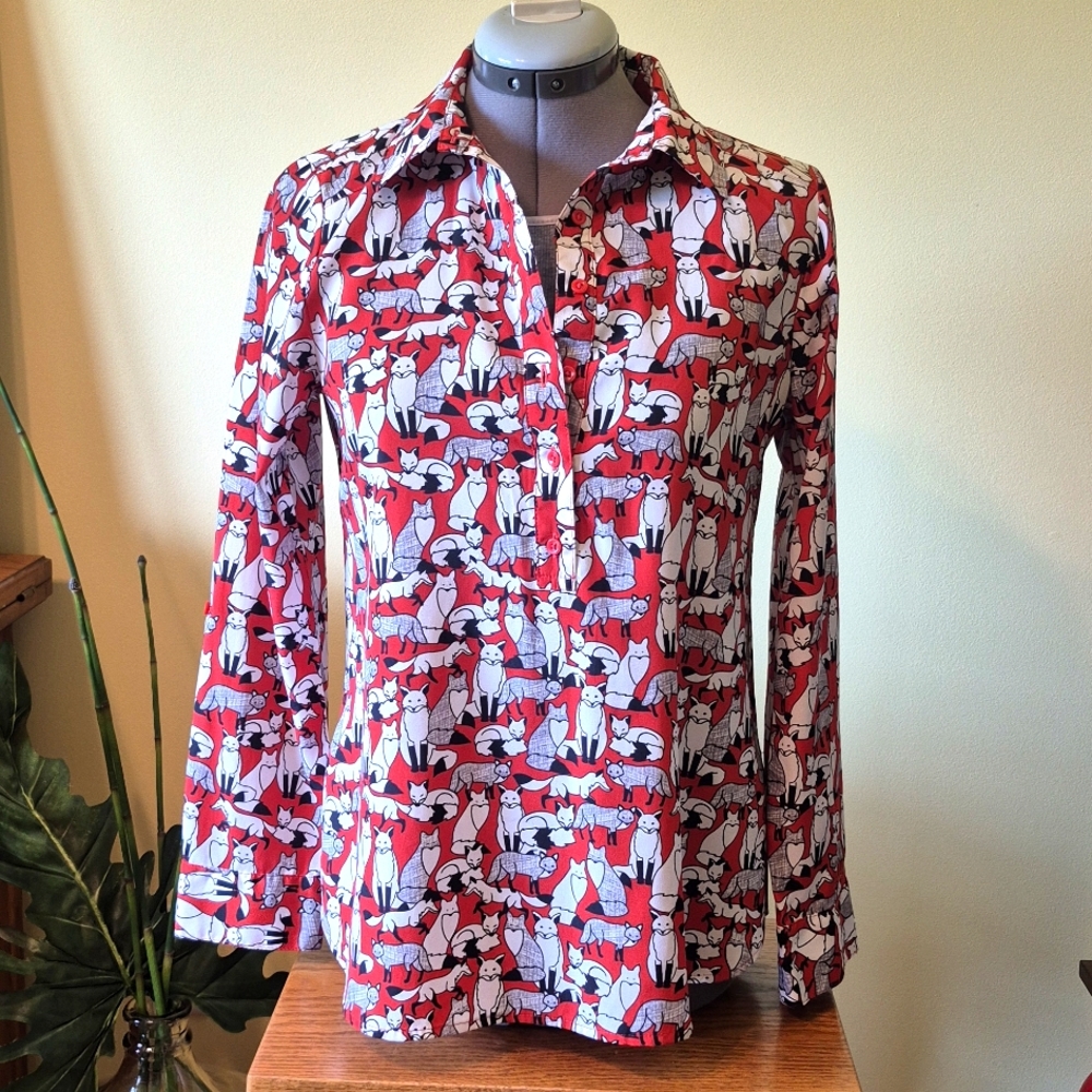 Ann Taylor Fox Animal Print Blouse | Long Sleeve Button-Up Top | XS Petite